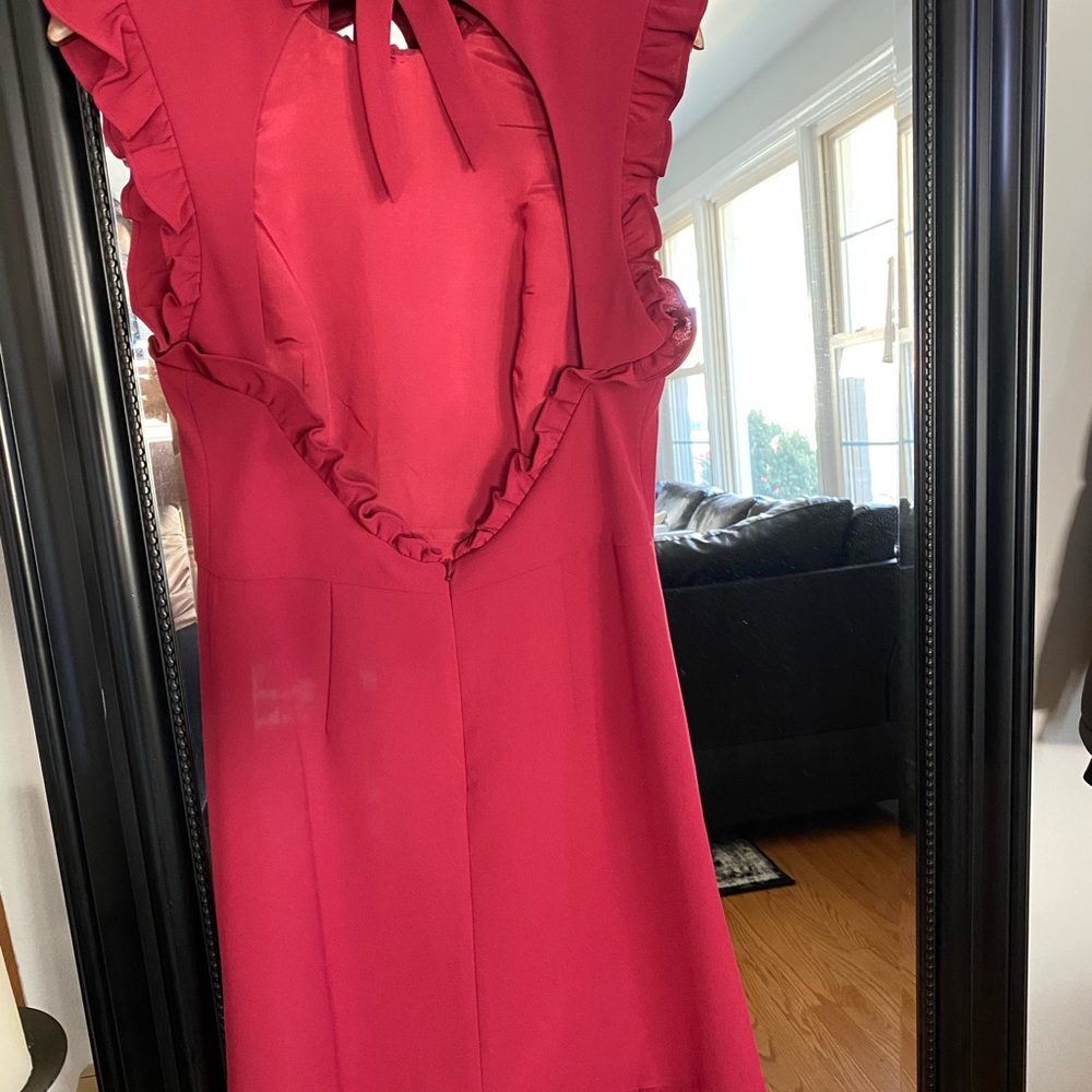 Dress - Picture 2 of 4